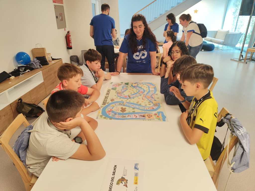Lalín Science Fair – Launching “El Juego del&nbsp;Salmón”